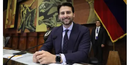 Olsen mueve ficha para articular una red legislativa en América Latina