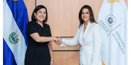 Ecuador fortalece su presencia comercial en El Salvador