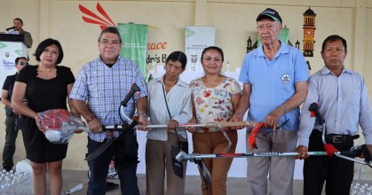 Productores de Napo recibieron insumos