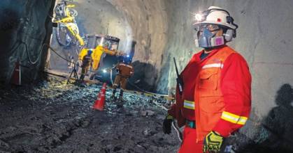 Ecuador se prepara para endurecer la carga fiscal minera con aval del FMI