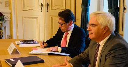 Ecuador suscribe acuerdo de cooperación marina