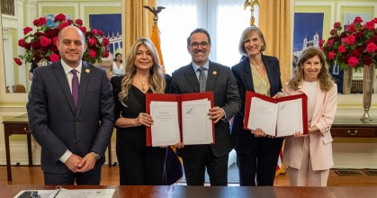 Ecuador se suma a Acuerdos de Artemis para la exploración de la Luna y Marte