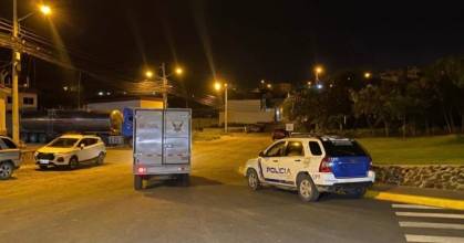 Ataque armado dejó 5 fallecidos y 5 heridos en urbanización de Manta