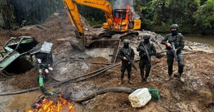 Operativos contra la minería ilegal en Palanda y Paquisha 