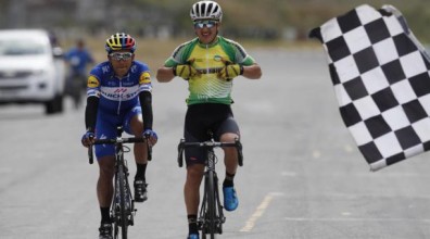 Jefferson Cepeda ganó en Yahuarcocha con una bicicleta prestada 
