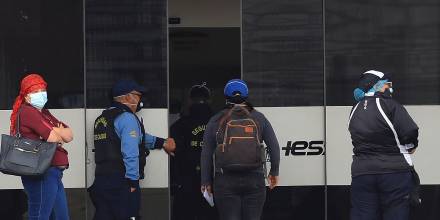 Ecuador registra 141.034 positivos y 11.647 fallecidos por COVID-19