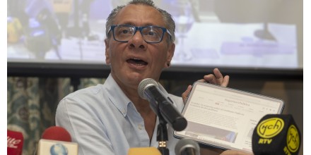 La crisis entre México y Ecuador se queda fuera del primer informe a la nación de Noboa