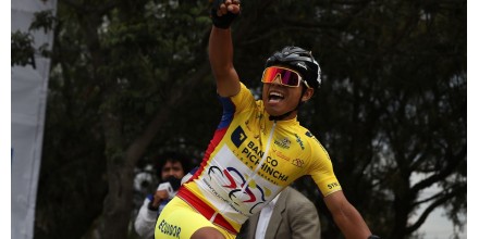 Santiago Montenegro, de Sucumbíos, gana la Vuelta a Ecuador