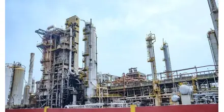 El petróleo WTI supera los 104 dólares por barril tras incidentes entre EE.UU. e Irán