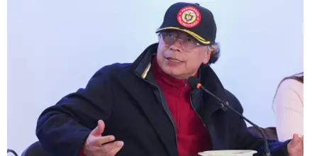 Petro habla del fin del petróleo. Expertos lo desmienten