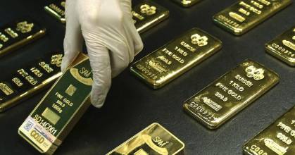 El oro supera, por primera vez en su historia, los 4.500 dólares, y la plata los 72 dólares