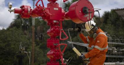 La producción de petróleo en Brasil creció un 13,7 % en abril
