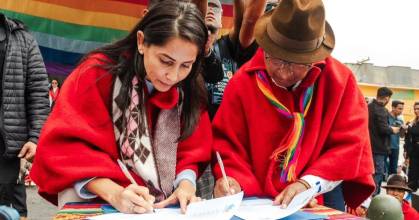 Luisa González ofreció respaldo logístico a los manifestantes
