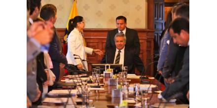 Siguen los cuestionamientos al plan económico del Gobierno de Ecuador