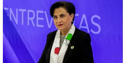 Ecuador admite ataques contra grupos irregulares y baja el tono frente a denuncia de Petro