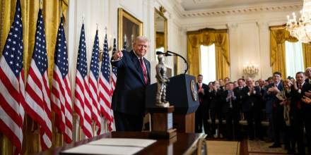 Trump impulsa desclasificación de archivos sobre Ovnis y posible vida extraterrestre