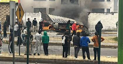 Gobierno señaló que hay un centenar de detenidos por las protestas