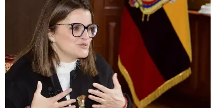 Pinto prevé superar crisis de medicamentos en primer trimestre de 2026