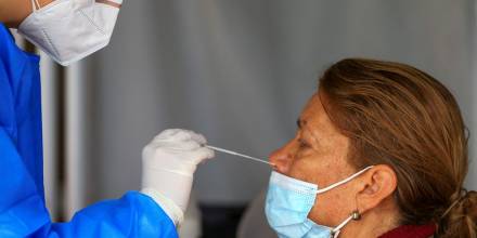 Ecuador registra 2.751 nuevos casos de covid y acumula 769.149 en pandemia