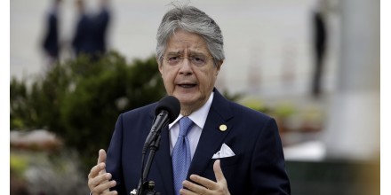 Guillermo Lasso buscará su reelección en 2025