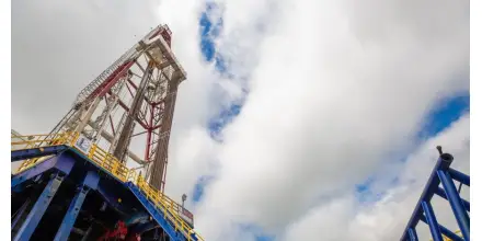 Servicios y petróleo impulsan recuperación económica en Ecuador 