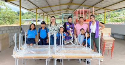 Kits escolares fueron entregados en Napo