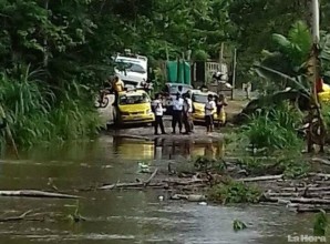 Vías obstruidas por lluvias en Orellana