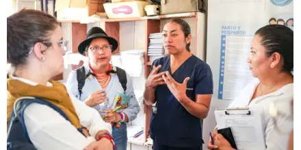Sin medicinas, sin luz y con acceso limitado el brote de tosferina revela la crisis sanitaria en Taisha