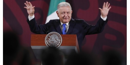 Ecuador declara persona “non grata” a embajadora de México