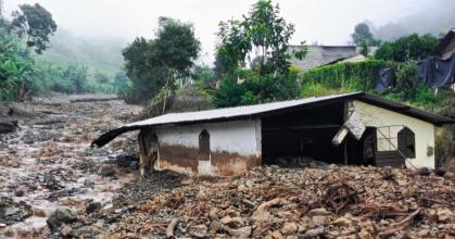 Ecuador amplió emergencia por lluvias de 8 a 12 provincias