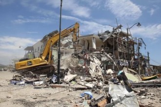 ¿Dónde están los 3.000 millones del terremoto?
