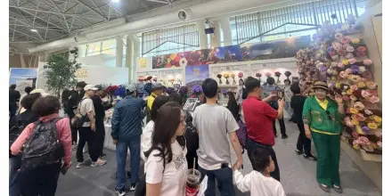 Exportadores de flores cierran acuerdos en Corea y buscan ampliar mercado en Asia