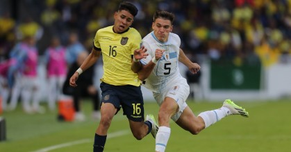 Con 16 años, Kendry Páez se convierte en el jugador más joven en debutar con Ecuador