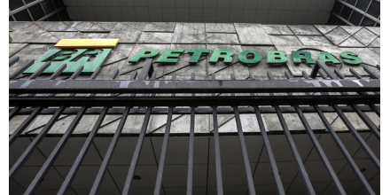 Petrobras pide confianza a los inversores tras desplome en la bolsa