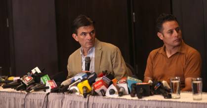 Ecuador y otros 8 países ofrecen apoyo para 'estabilizar' la economía de Bolivia