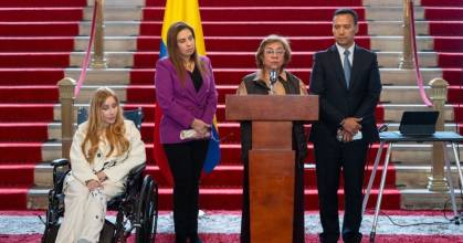 Gobierno de Colombia propuso a Ecuador reunirse en Panamá, pero no recibió respuesta