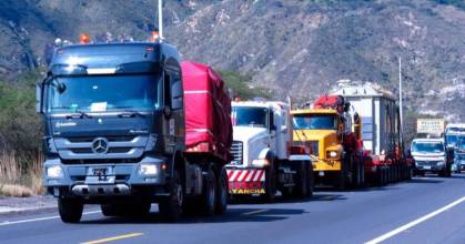 Gobierno destina $ 49,3 millones en compensaciones para transportistas