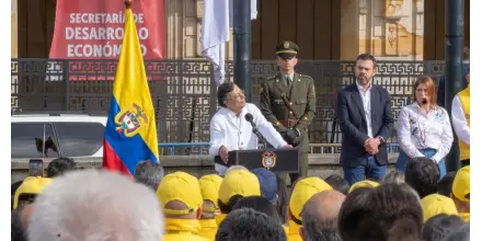 Colombia abre la puerta a retomar el apoyo energético a Ecuador