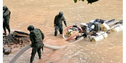 Minería ilegal se expande en la Amazonía mientras el Ejército intensifica operativos