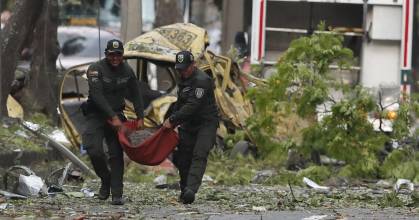 Dos ataques con al menos 18 muertos y 65 heridos sacudieron a Colombia