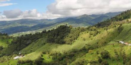 Proyecto minero La Plata obtiene licencia ambiental y avanza hacia su construcción