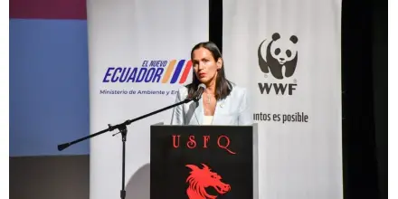 Gobierno presenta plan para reducir residuos plásticos en Ecuador hasta 2040