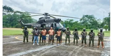 Operativo militar en Orellana deja detenidos y maquinaria destruida en zona minera ilegal