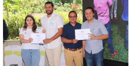 Ecuador promueve la conservación de los bosques a través de la Mesa REDD+