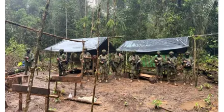 Fuerzas Armadas destruyen 51 campamentos de minería ilegal en menos de 48 horas