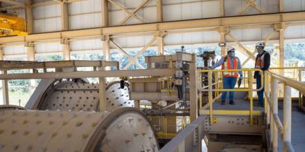 Fruta del Norte fortalece la minería sostenible y la producción aurífera en Ecuador