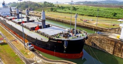 Ecuador espera cerrar un acuerdo comercial con Panamá en 2026