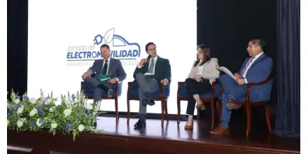 CFN lanza crédito para impulsar movilidad eléctrica y financiar infraestructura de carga