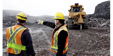 Nuevo instructivo para contratos mineros genera debate sobre seguridad jurídica