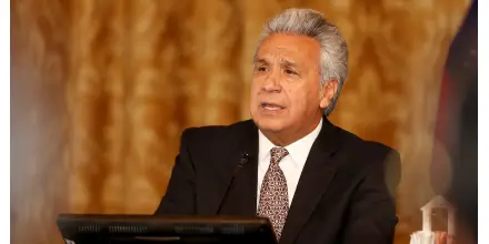 Lenín Moreno advierte del "peligro de tener un narcogobierno de Venezuela"